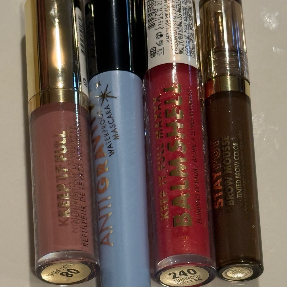 Milani Cosmetics Bundle of 10 Items